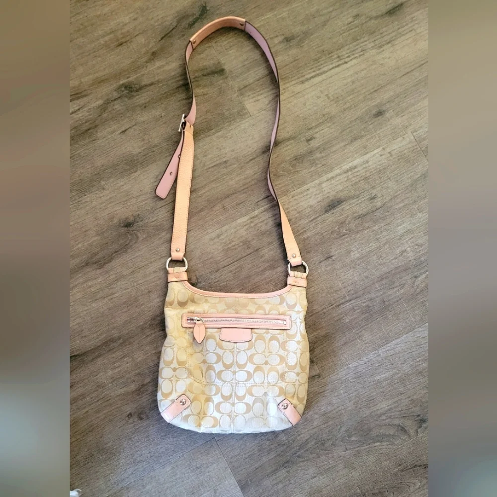 Coach Shoulder Bag Signature Sacoche Pink